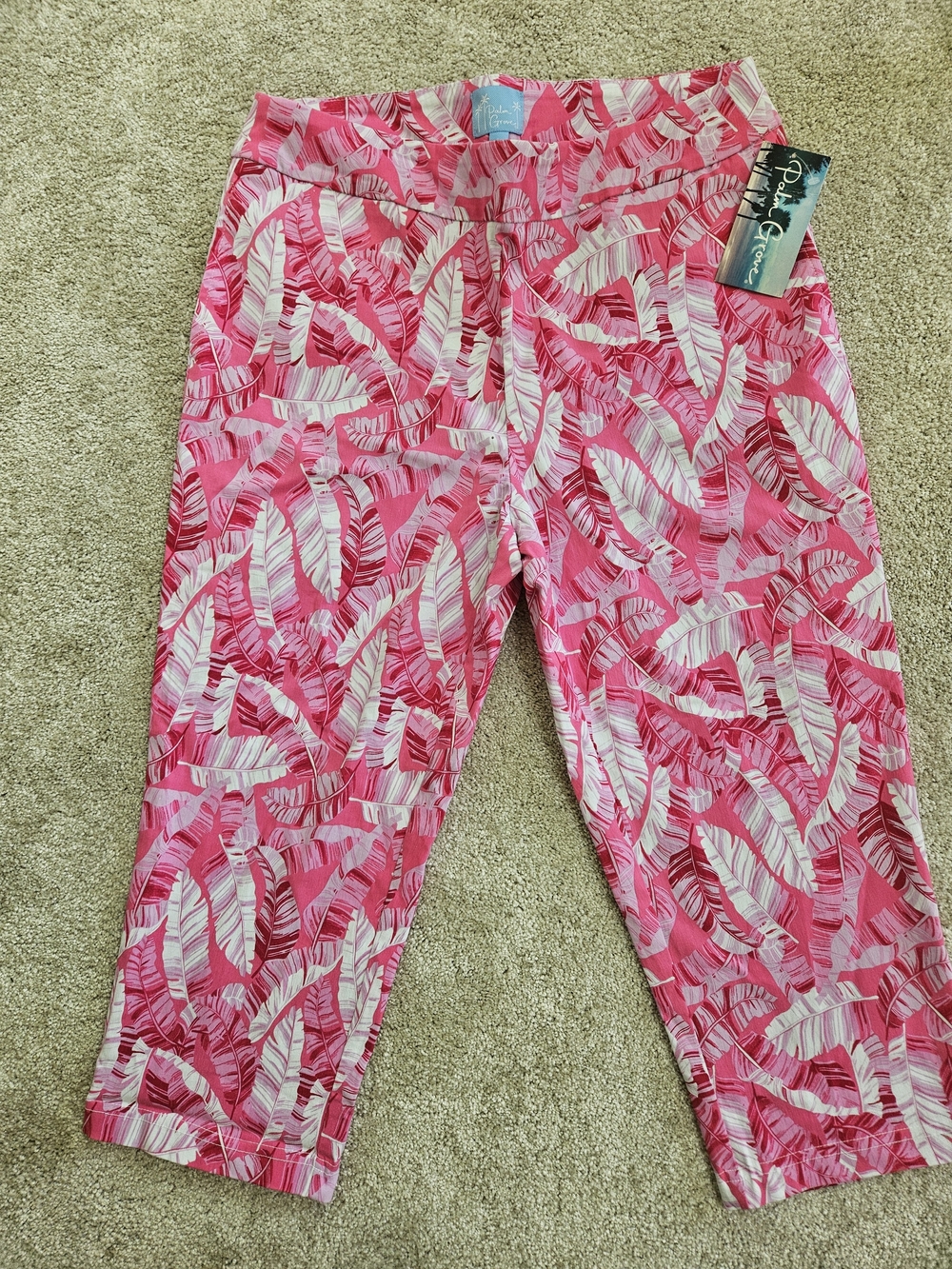 Pink Leaf-Print Capri Pants